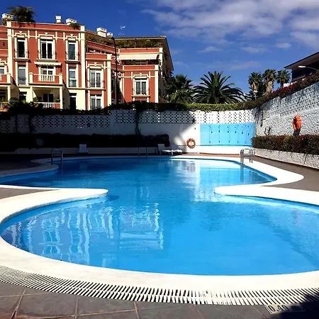 Torres Puerto de la Cruz (Tenerife)